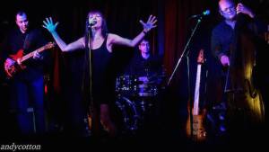 LesismorebyAndyCotton